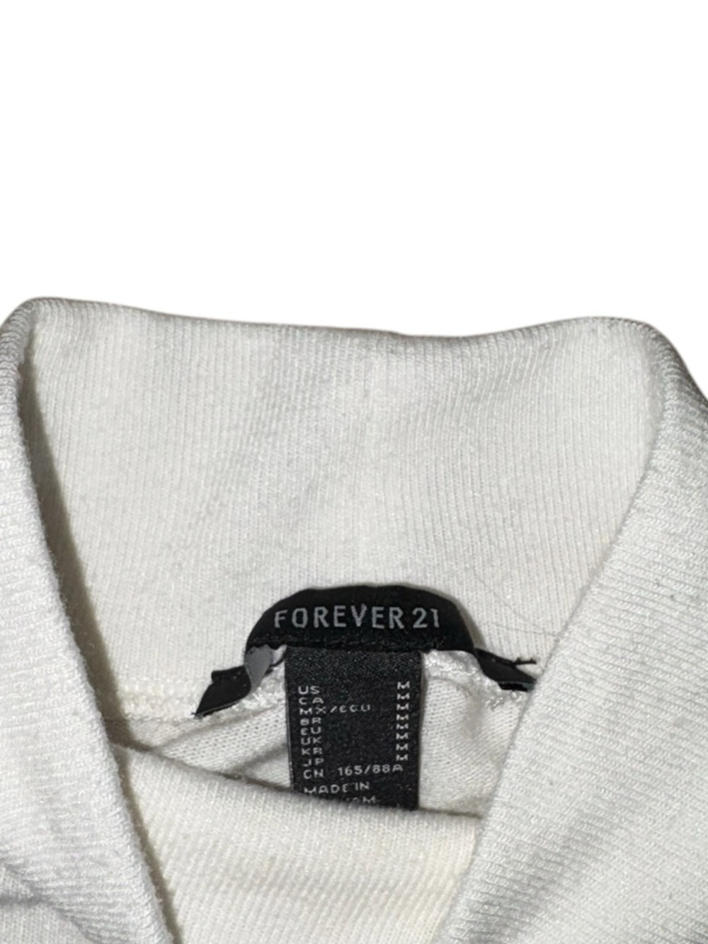 Forever 21 Sleeveless Turtleneck Crop Top - Cream - Picture 4 of 4